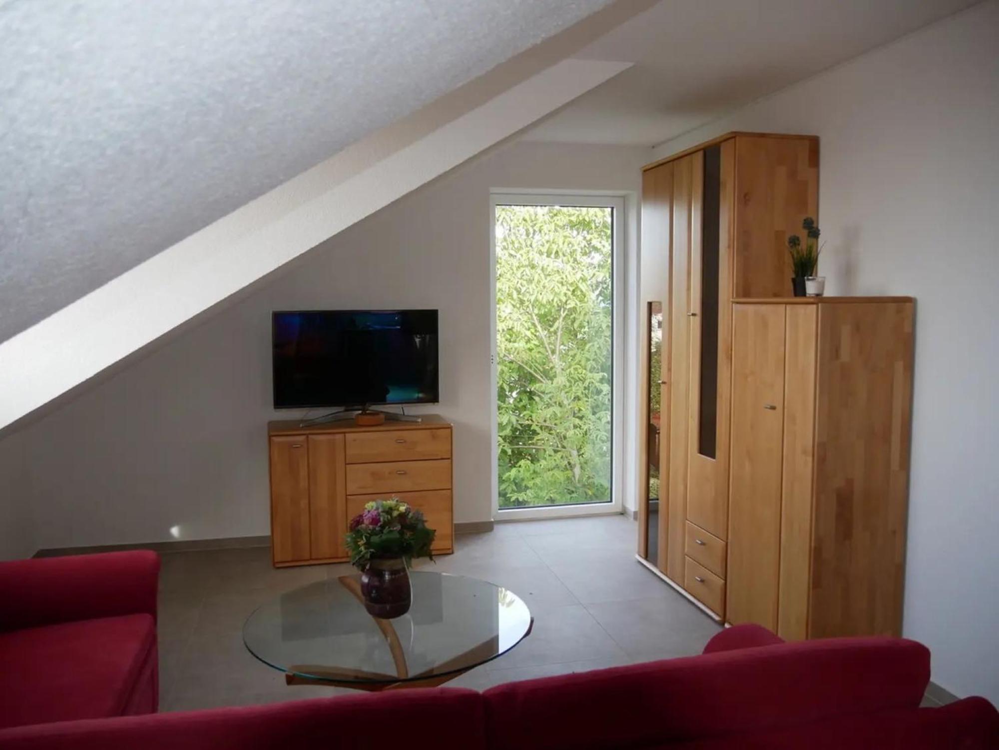 Ferienwohnung Haus Maria Waeschenbeuren Ngoại thất bức ảnh